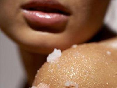 Ζάχαρη: Το μυστικό για λαμπερή επιδερμίδα