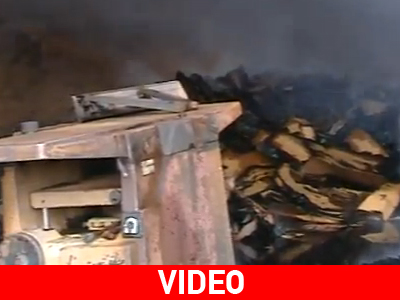 «Στάχτη» εργοστάσιο καπνού στη Φωκίδα