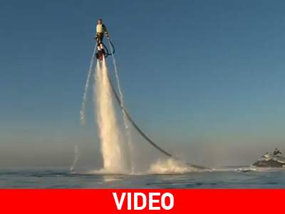 Ο άνθρωπος που ήθελε να γίνει… δελφίνι