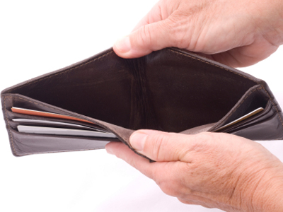 Πάει το’ κλεισαν το σπίτι τους οι βουλευτές