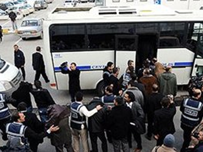 Μαζικές συλλήψεις στην Τουρκία