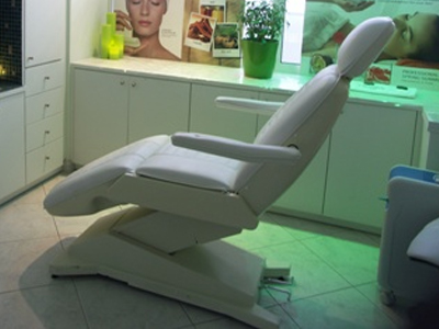 «Ξεκρέμαστοι» οι καταναλωτές μετά από λουκέτο σε κέντρο αδυνατίσματος