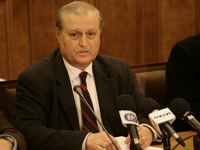 Ψήφισε κατά μπροστά στον αντιπρόεδρο της Βουλής