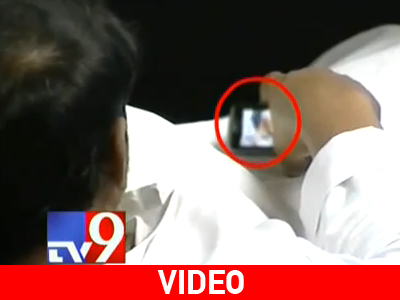 Πορνό στο ινδικό Κοινοβούλιο