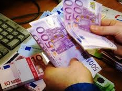 Διαγραφή χρεών δανειολήπτριας