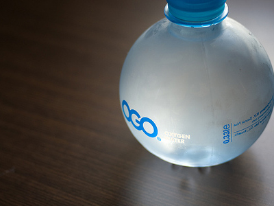 Bρώμικα ιόντα σε εμφιαλωμένο νερό