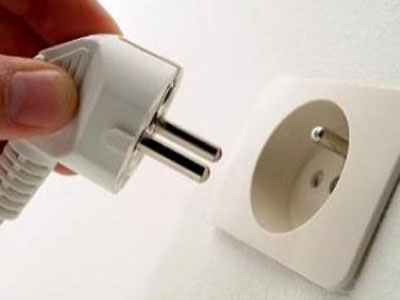 Πάνω από 1.000 ευρώ για τις βλάβες στην ηλεκτροδότηση