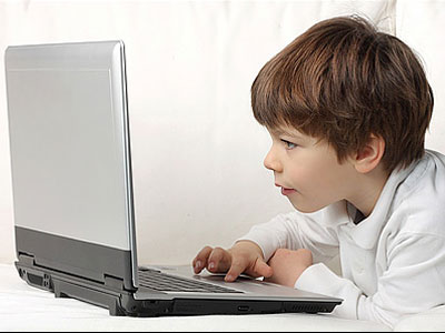 Πώς θα προστατεύσετε το παιδί σας από τους κινδύνους του Ιnternet