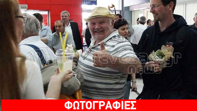 Υποδοχή με Φραγκοσυριανή στους πρώτους τουρίστες της easyjet στο Άκτιο