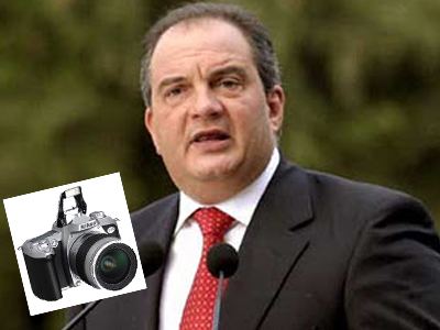 Ο Καραμανλής και ο φωτογράφος