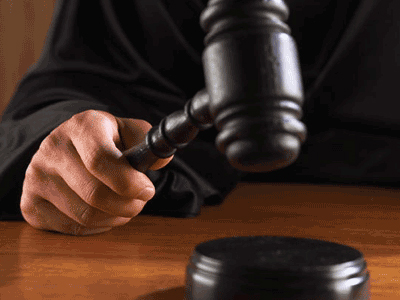 Αθώοι των κατηγοριών της προδοσίας οι βουλευτές