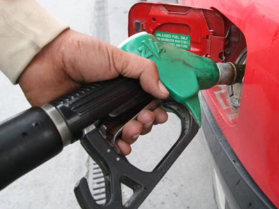Xρονιά ανατιμήσεων στα υγρά καύσιμα