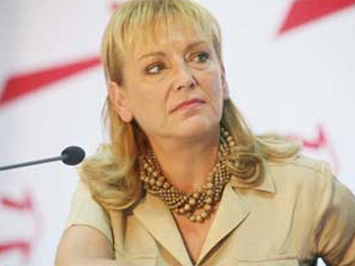 Κλαίνε οι χήρες κλαίνε και οι… βουλευτές