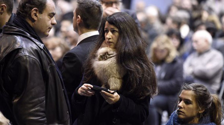 H καταγγελία της δημοσιογράφου που απολύθηκε από το Charlie Hebdo