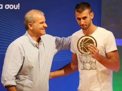 «Να φάω μια μπάλα στο κεφάλι από τον Διαμαντίδη»