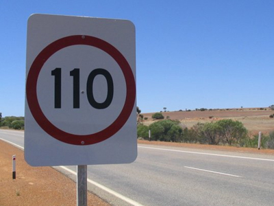 «Επιταχύνουν» για τον τουρισμό