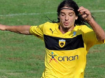 ΑΕΚ: Τέλος ο Νικολιάς