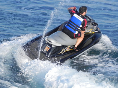 Εκδρομή με Jet Ski στην… Επίδαυρο
