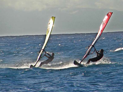 «Ταξιδιωτικό»… με Windsurfing