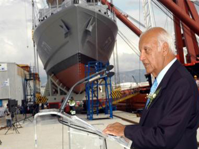 Ν.Ταβουλάρης: “Κάνουμε ότι είναι δυνατόν να σωθούν τα ναυπηγεία”