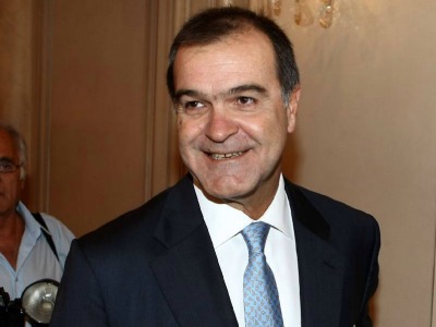 Νέα στοιχεία Βγενόπουλου για τη Λαϊκή