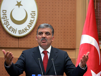 Γκιουλ: Ναι στις ειρηνικές διαδηλώσεις – όχι στη βία