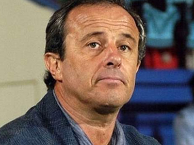 Τα… βρόντηξε από τη Σενεγάλη ο Λεσάντρ