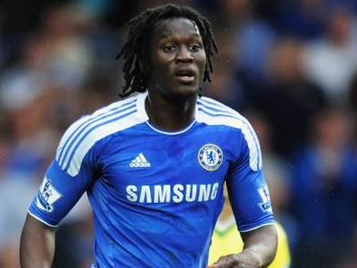 Βλέπει Λουκάκου το Αμβούργο