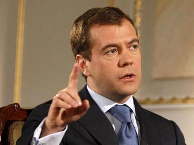 Μεντβέντεφ: «Οι χούλιγκαν πρέπει να μπουν στη φυλακή»