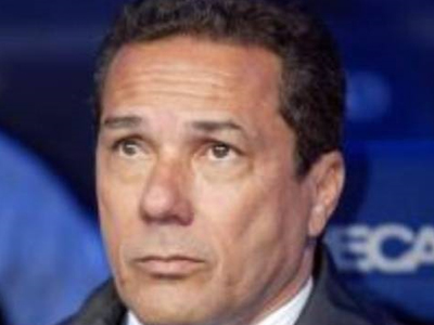 Ανέλαβε τη Φλαμένγκο ο Λουξεμπούργκο