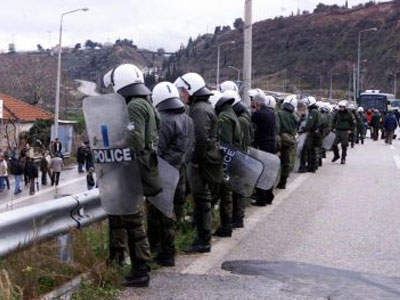 «Μπλόκο» σε φιλάθλους του ΠΑΟΚ