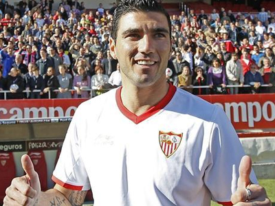 Σεβίλλη: Πλήγμα με τον Ρέγιες