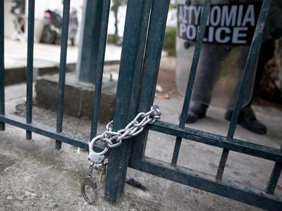 «Πράσινο φως» στην αποζημίωση των απολυμένων της ΕΡΤ «Πράσινο φως» στην αποζημίωση των απολυμένων της ΕΡΤ