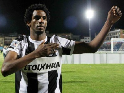 Το βραβείο στον Λίνο