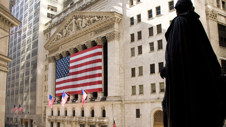 Στο «κόκκινο» η Wall Street