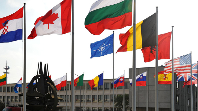 ΝΑΤΟ: Άτυπη σύνοδος μετά την παραβίαση του τουρκικού εναέριου χώρου από ρωσικό μαχητικό ΝΑΤΟ: Άτυπη σύνοδος μετά την παραβίαση του τουρκικού εναέριου χώρου από ρωσικό μαχητικό