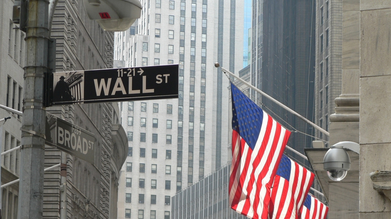 Με πτώση άνοιξε η Wall Street