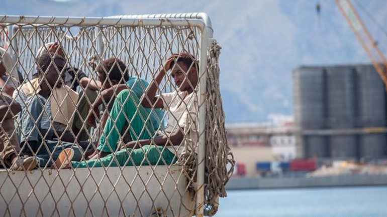 Deutsche Welle: Απαιτείται στενότερη συνεργασία των χωρών της ΕΕ για το μεταναστευτικό Deutsche Welle: Απαιτείται στενότερη συνεργασία των χωρών της ΕΕ για το μεταναστευτικό