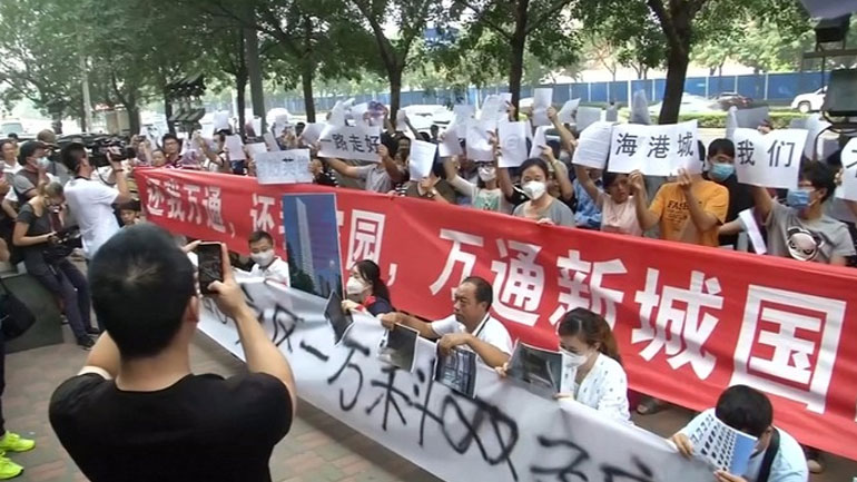 Κίνα: Να αποζημιωθούν ζητούν οι κάτοικοι της Τιαντζίν – Στους 114 οι νεκροί