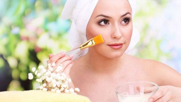 Δύο μυστικά για να καταπολεμήσετε την ξηροδερμία στο πρόσωπο Δύο μυστικά για να καταπολεμήσετε την ξηροδερμία στο πρόσωπο