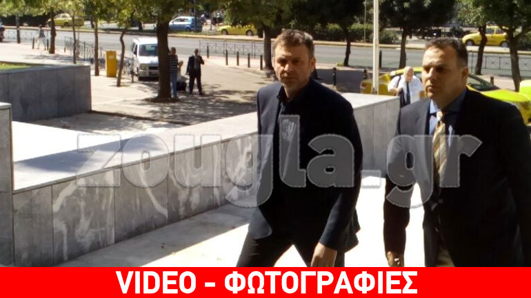 Στον Άρειο Πάγο ο Γκλέτσος – Κατέθεσε μήνυση κατά του Βαρουφάκη Στον Άρειο Πάγο ο Γκλέτσος – Κατέθεσε μήνυση κατά του Βαρουφάκη