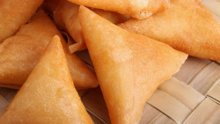 Τέλεια τυροπιτάκια στη στιγμή!