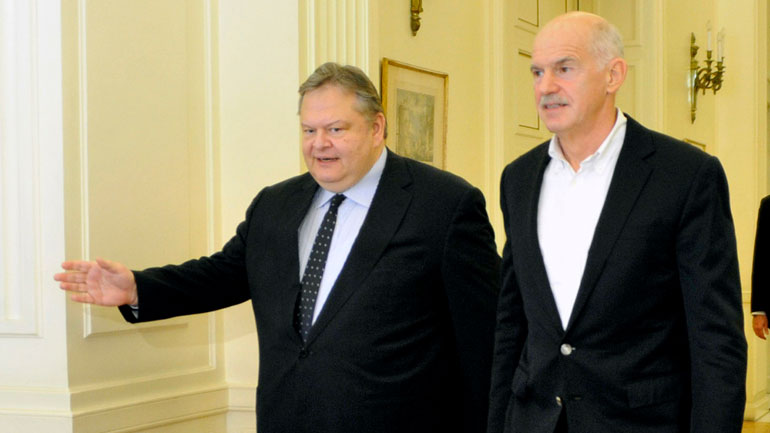 Βενιζέλος: «Ο κ. Παπανδρέου δεν ανήκει στο ΠΑΣΟΚ» Βενιζέλος: «Ο κ. Παπανδρέου δεν ανήκει στο ΠΑΣΟΚ»