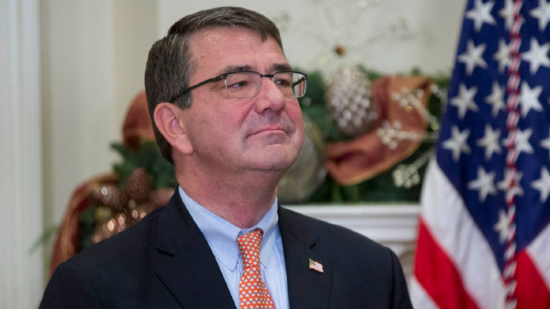 Αιφνιδιαστική επίσκεψη του υπ. Άμυνας των ΗΠΑ στη Βαγδάτη Αιφνιδιαστική επίσκεψη του υπ. Άμυνας των ΗΠΑ στη Βαγδάτη