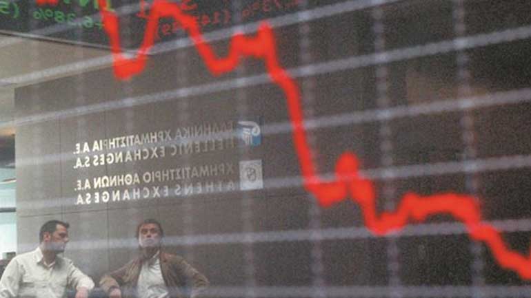 Μεγάλες πιέσεις δέχεται η χρηματιστηριακή αγορά Μεγάλες πιέσεις δέχεται η χρηματιστηριακή αγορά