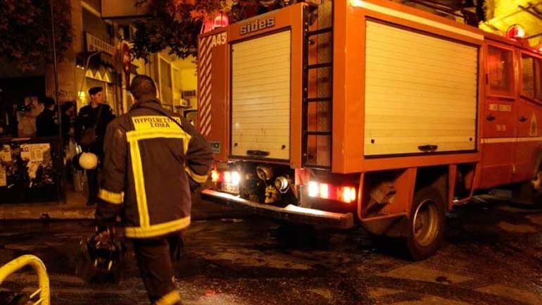 Μπαράζ εμπρησμών τα ξημερώματα στην Αττική