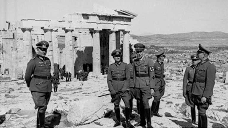 Συλλέγουν υπογραφές στην Γερμανία για την καταβολή των κατοχικών αποζημιώσεων στην Ελλάδα