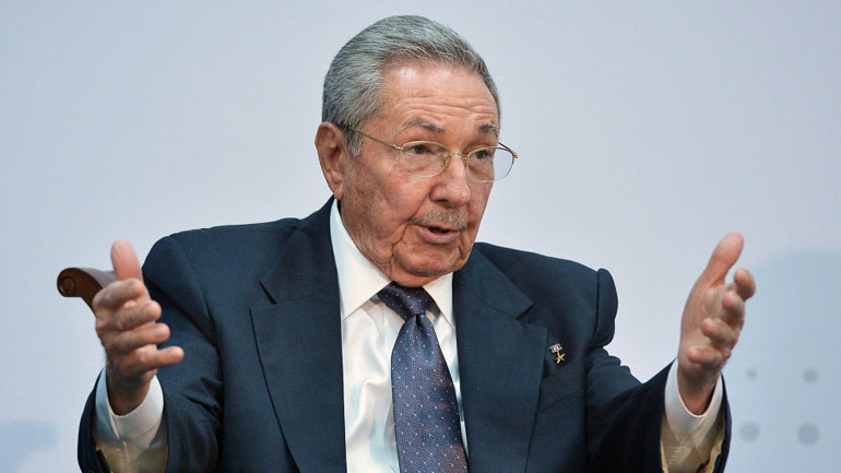 Στη Μόσχα ο Ραούλ Κάστρο τον Μάιο