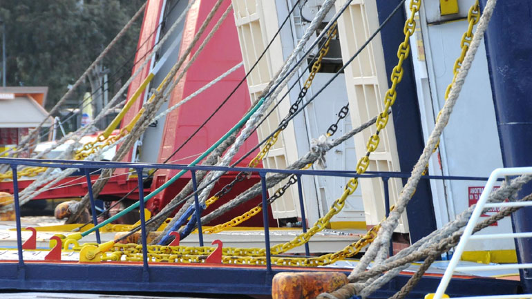 Έκτακτα δρομολόγια πλοίων για τους εκδρομείς του Πάσχα Έκτακτα δρομολόγια πλοίων για τους εκδρομείς του Πάσχα