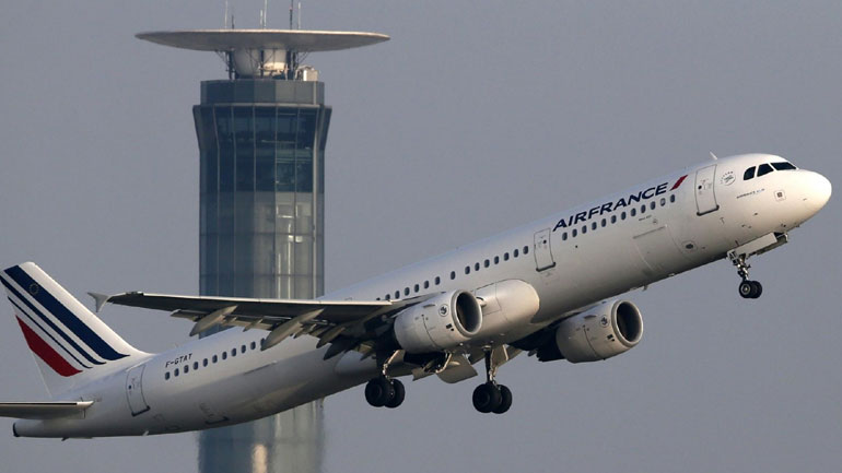 Γαλλία: Προβλήματα κατά τη δεύτερη ημέρα απεργίας των ελεγκτών εναέριας κυκλοφορίας Γαλλία: Προβλήματα κατά τη δεύτερη ημέρα απεργίας των ελεγκτών εναέριας κυκλοφορίας